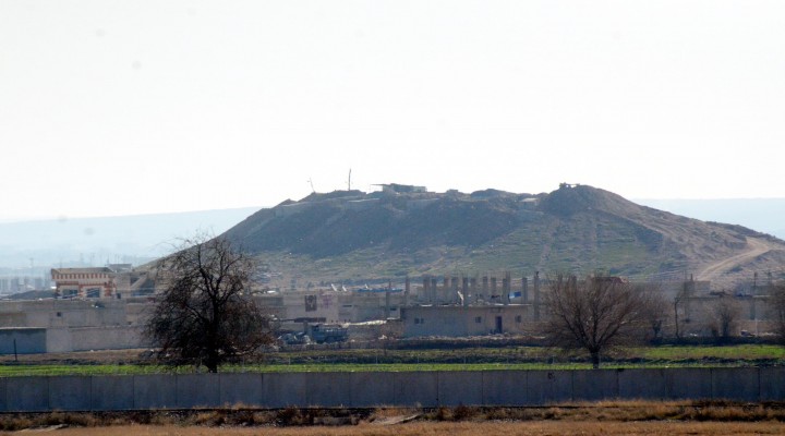 Kobani'de sessizlik, sınırda önlem