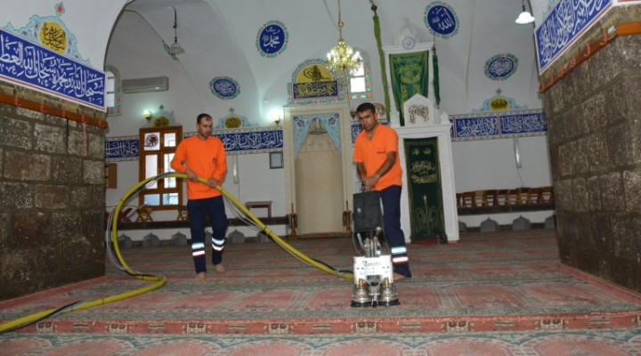 Cami ve İbadethanelerde yaz temizliği