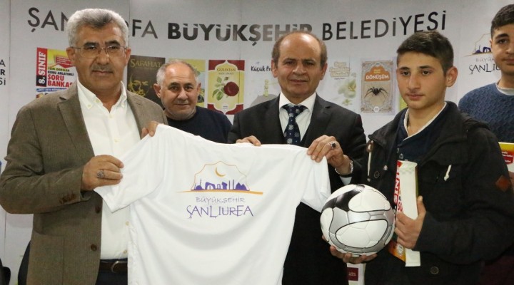 Urfa'da 1 milyon kitap kampanyası devam ediyor