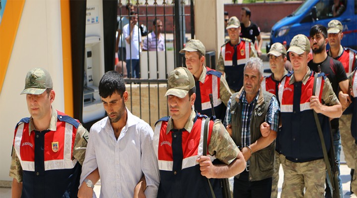 Şanlıurfa'da gözaltına alınan 8 şüpheli adliyeye sevk edildi