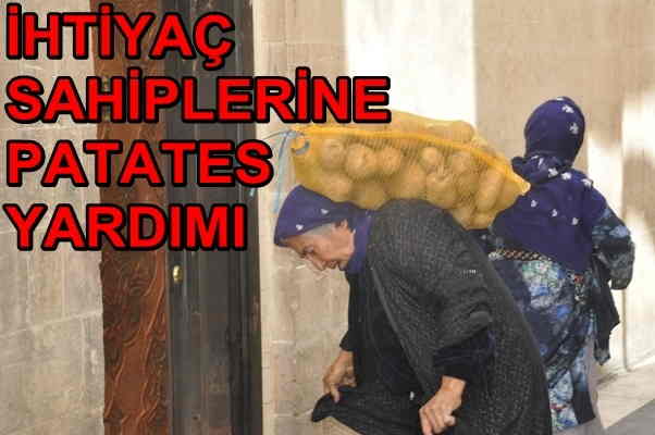 Aşevinde patates yardımı