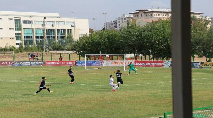 Karaköprü Belediyespor farklı kazandı