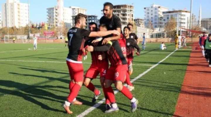 Karaköprü Belediyespor seriye devam etti