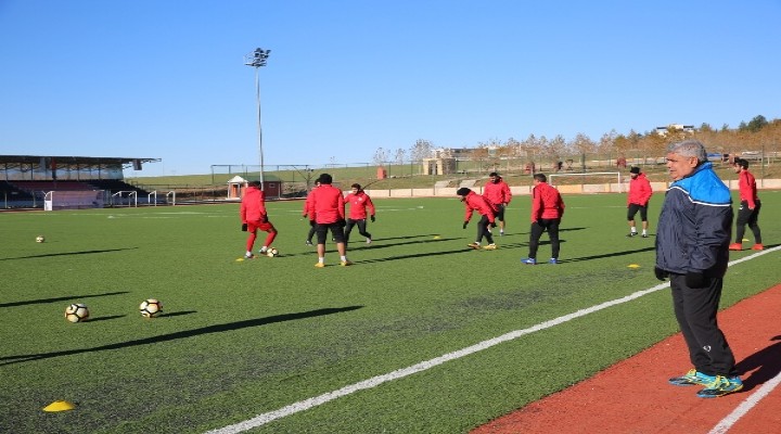 Karaköprü Belediyespor galibiyetle dönmek istiyor