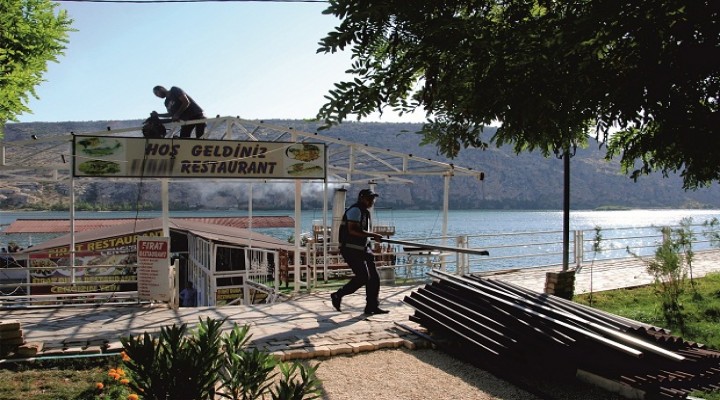 Halfeti'de kaçak yapıya geçit yok