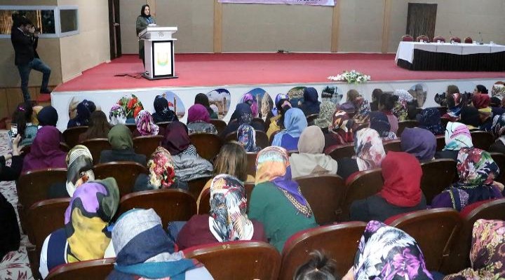 Büyükşehir'den ''Ailenin Gizli Kahramanı'' semineri