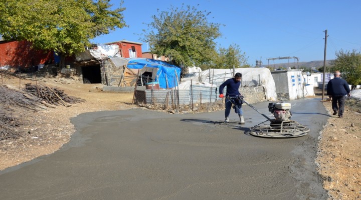 Siverek kırsalının yol sorunu çözülüyor