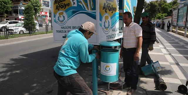 Haliliye Belediyesi çöp kutularını yeniledi