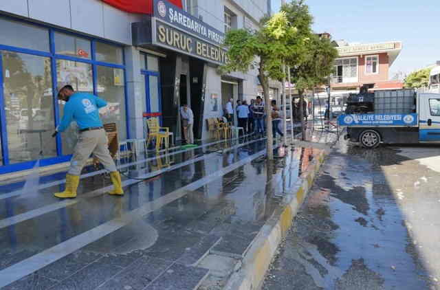 Haliliye Belediyesi'nden Suruç'a temizlik desteği