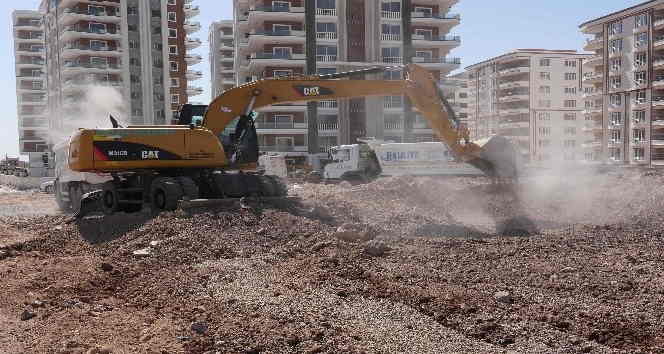 Karşıyaka Mahallesi’nde yeni yollar açıyor