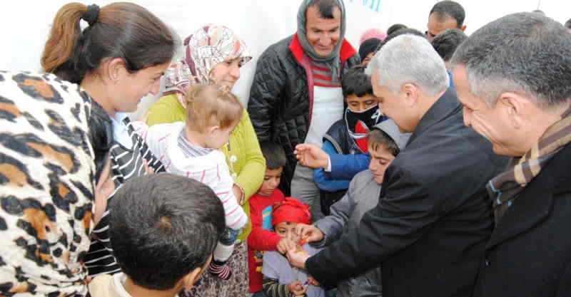 Milletvekili Gök,sığınmacıları ziyaret etti