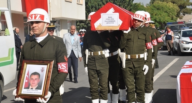 Urfa ikinci şehidini uğurladı