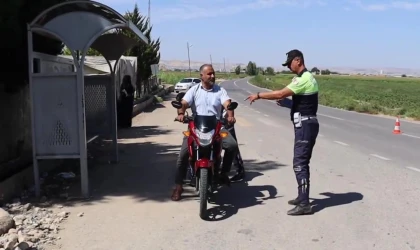 Şanlıurfa'da kurallara uymayan motosiklet sürücülerine ceza yağdı