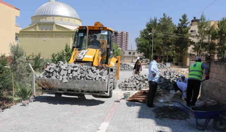 Haliliye Belediyesi yolları düzenliyor