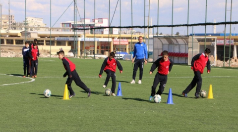 Futbol yaz okulu başlıyor