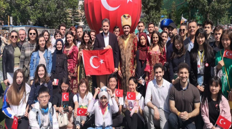 Pekin Büyükelçiliğinde 19 Mayıs coşkusu