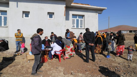 Karacadağ’da Mevsimlik İşçiler Aşılanıyor