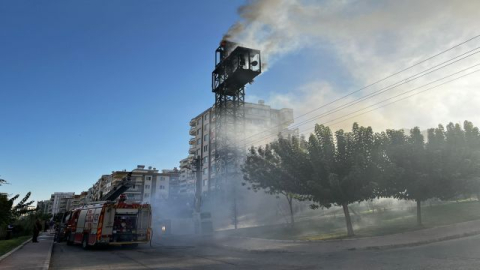 Urfa'da Baz İstasyonları Alevlere Teslim Oldu