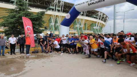 Şanlıurfa'da halk koşu yapıldı