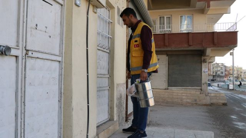 Haliliye Belediyesi ihtiyaç sahiplerine yardımlarını sürdürüyor