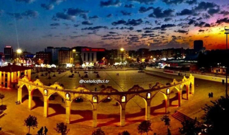 Şanlıurfa’da Topçu Meydanı’nın İsmi Tartışılıyor