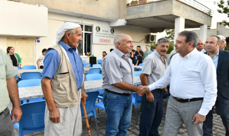 Vali Şıldak, Kısas'ta vatandaşlarla bir araya geldi