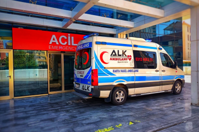 Ambulanslar Çalışmayacak, 6 Bin Sağlık Personeli İşsiz Kalacak