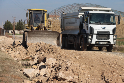 Yardımcı İle Harran Grup Yolunda Çalışmalar Devam Ediyor